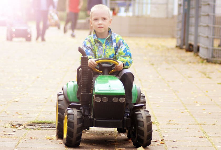 tracteur electrique enfant - selection des meilleurs