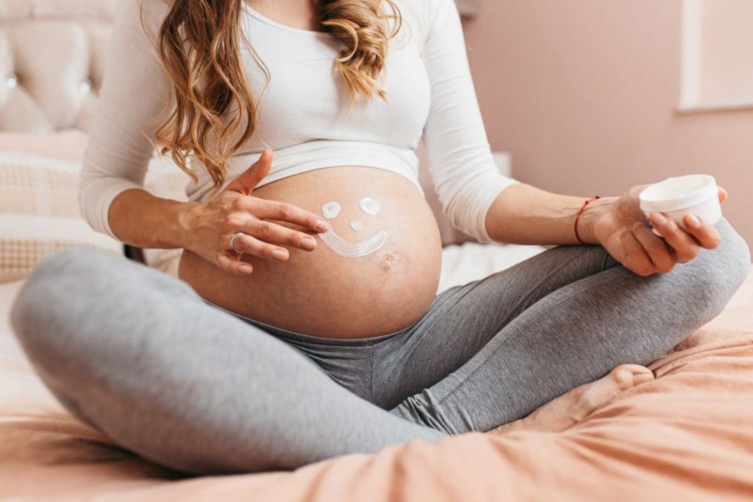 Grossesse Les 10 petits trucs que les femmes enceintes préfèrent pendant cette période ! Quel est votre préféré